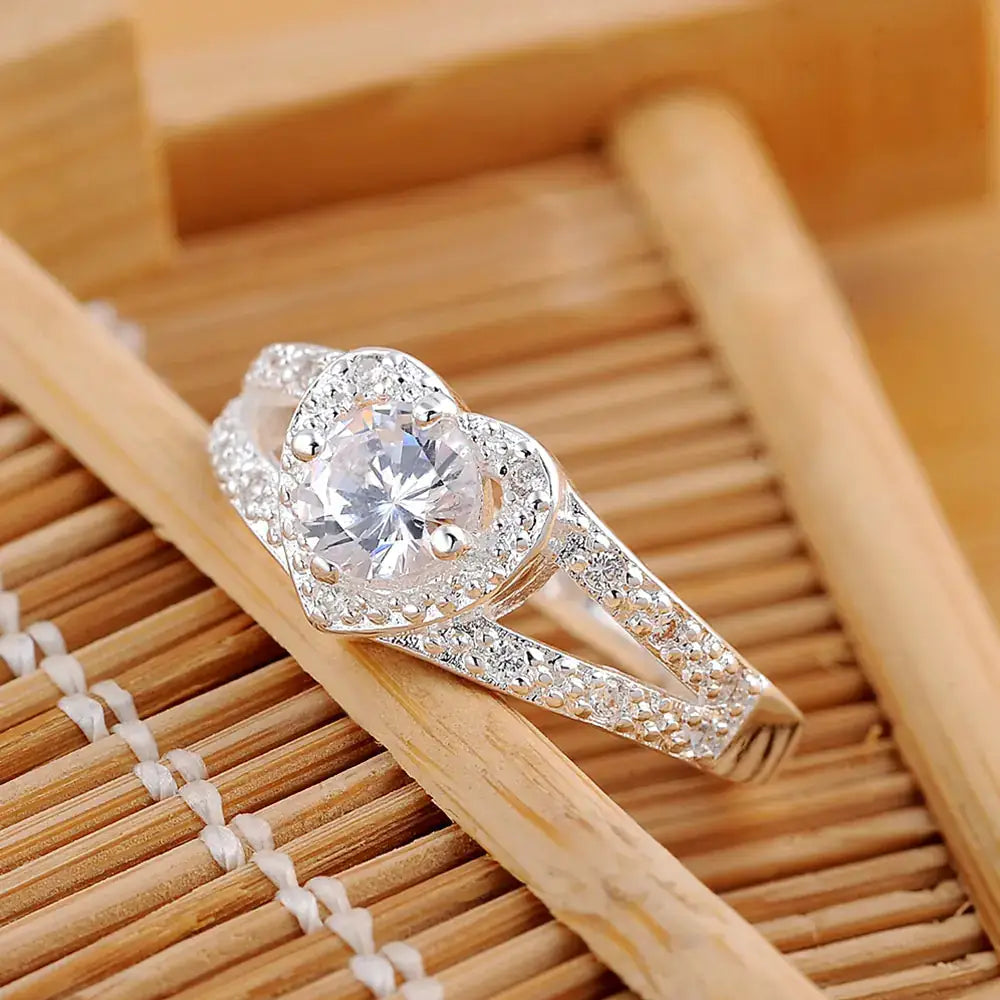 Elegant Heart Ring with Zirconia in 925 Silver Mystorenews.shop